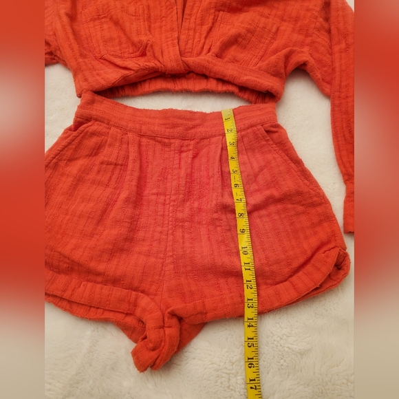 Free People Gauze Shorts And Crop Long Sleeve Top Two-Piece Set Size Small - Picture 7 of 12